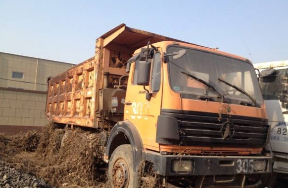 重庆吴忠报废车回收,车辆报废回收公司